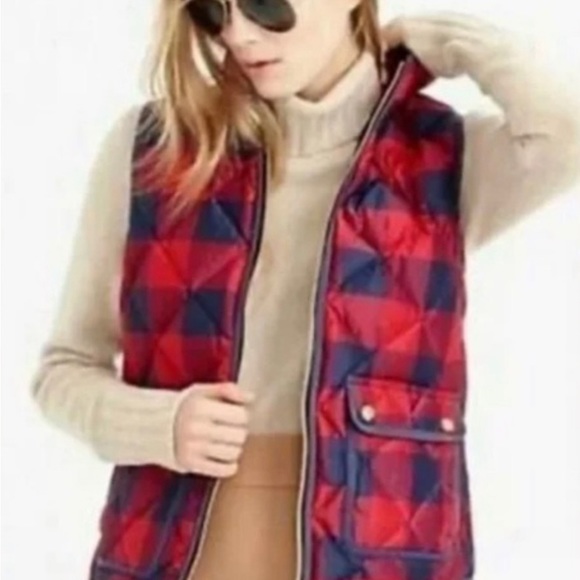 J CREW buffalo plaid navy and red quilted vest - Picture 2 of 9